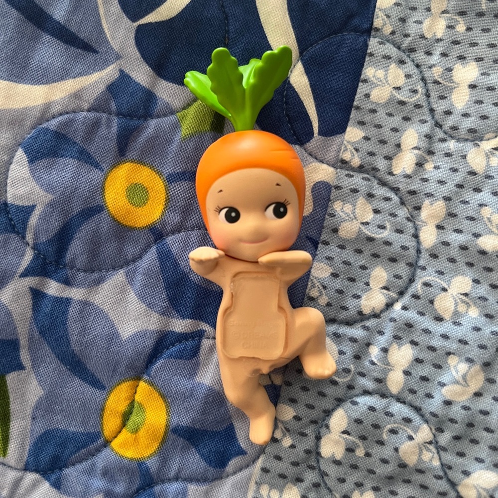 Sonny Angel - Carrot Hipper